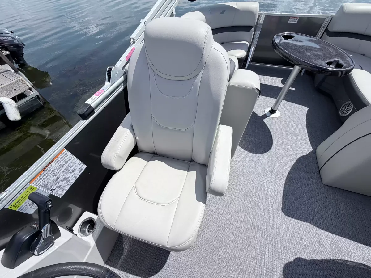 dummy-boat-img