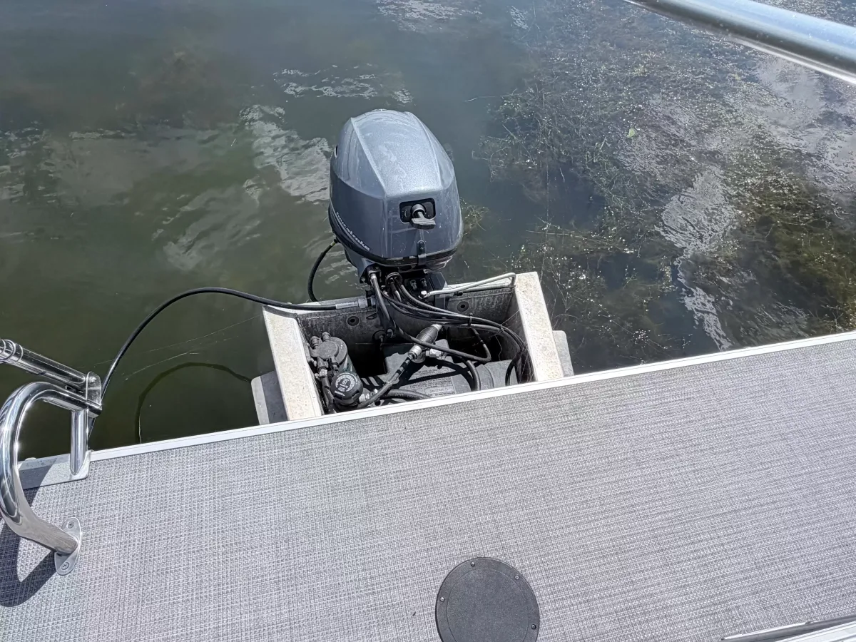 dummy-boat-img