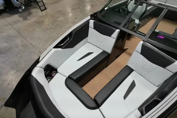 2027 Mastercraft NXT24-35