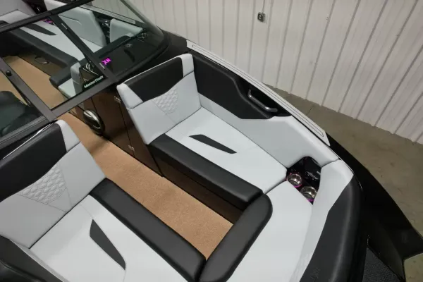 2027 Mastercraft NXT24-25