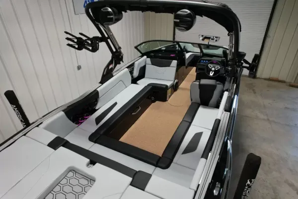 2027 Mastercraft NXT24-57