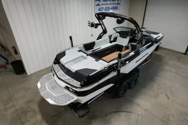 2027 Mastercraft NXT24-8