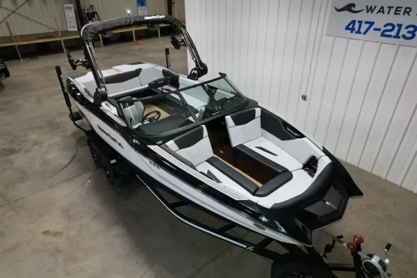 2027 Mastercraft NXT24-24