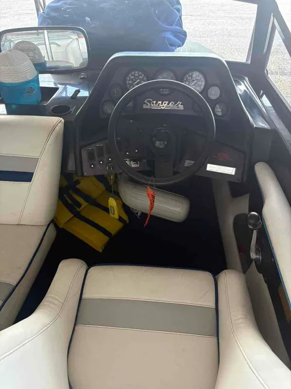 1993 Sanger DXII-6
