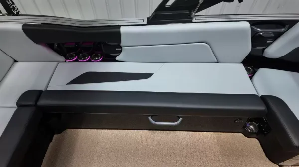 2027 Mastercraft NXT24-61
