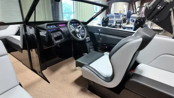 2027 Mastercraft NXT24-43