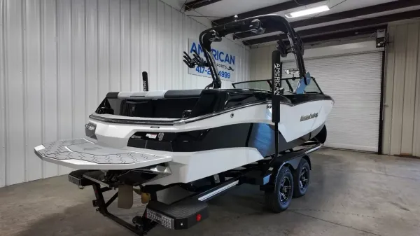 2027 Mastercraft NXT24-10
