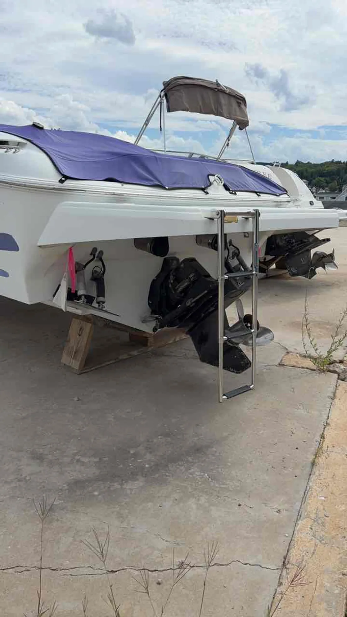 dummy-boat-img