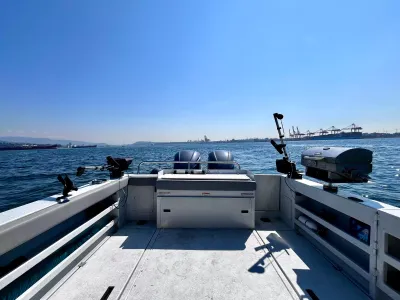 Pre-Owned 2016 Kingfisher 3025 for Sale | Vancouver, BC | M&P Yacht Centre | 6a868a78a0d2b2871103a861