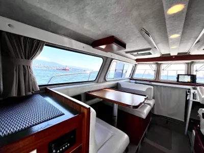 Pre-Owned 2016 Kingfisher 3025 for Sale | Vancouver, BC | M&P Yacht Centre | 6a868a78a0d2b2871103a861
