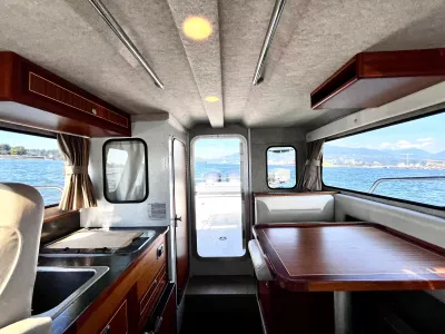 Pre-Owned 2016 Kingfisher 3025 for Sale | Vancouver, BC | M&P Yacht Centre | 6a868a78a0d2b2871103a861