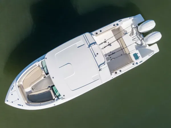 2027 Pursuit DC 266 detail image 15