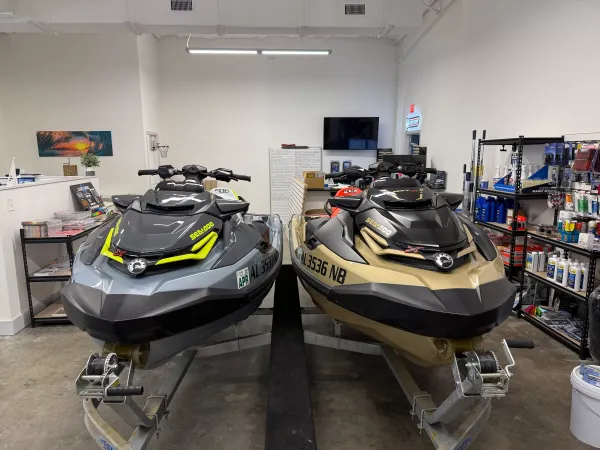 2025 Sea-doo RXT-X 325 (pair)