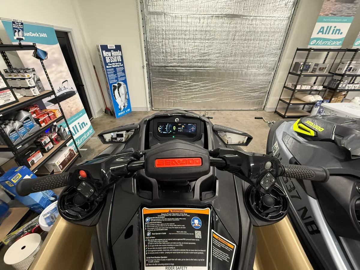 2025 Sea-doo RXT-X 325 (pair)