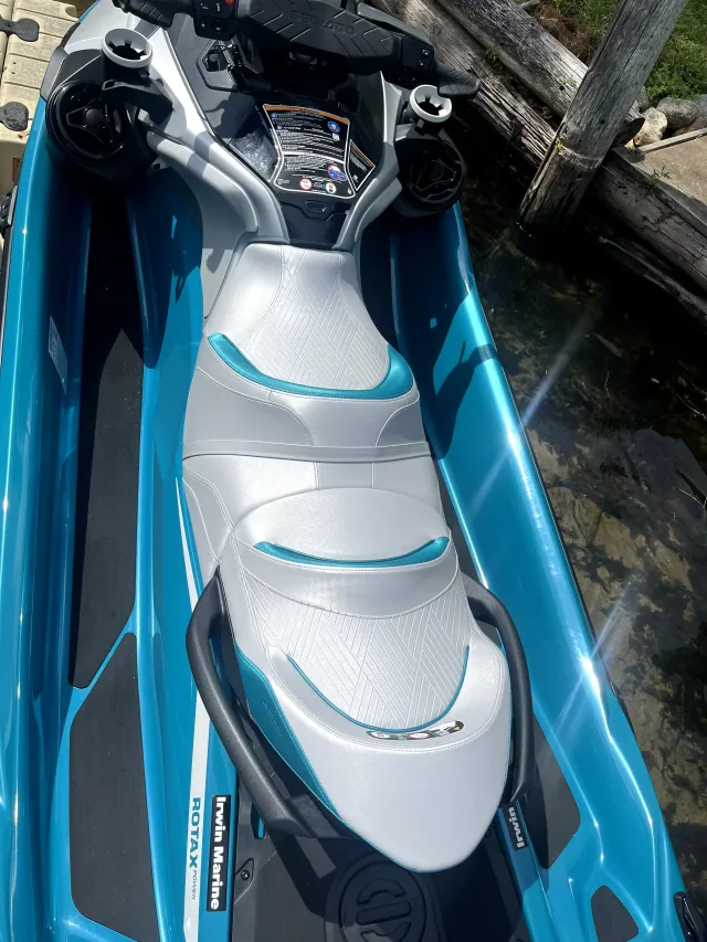 Boat Thumbnail 4