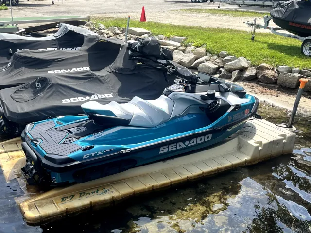 Boat Thumbnail 2