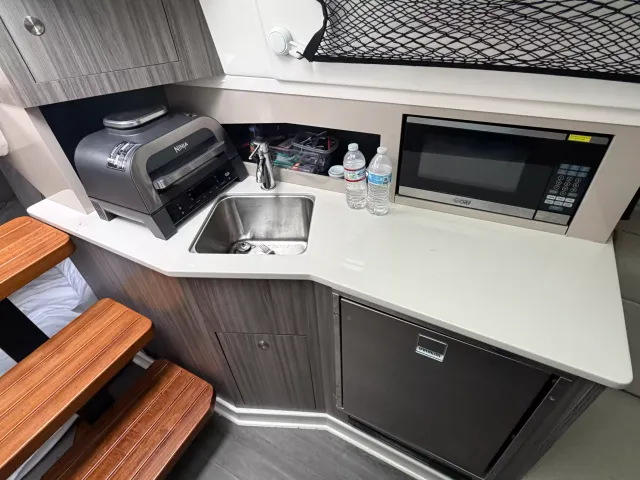 Boat Thumbnail 13