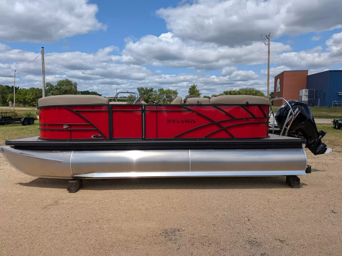 boat-carouselImage-image