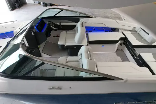 2027 Regal LS4 Surf-55