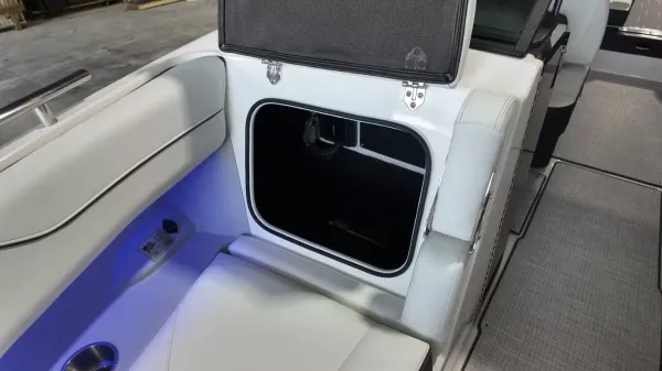 2027 Regal LS4 Surf-31