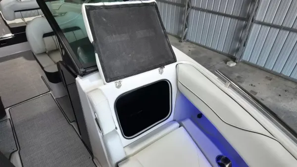 2027 Regal LS4 Surf-38
