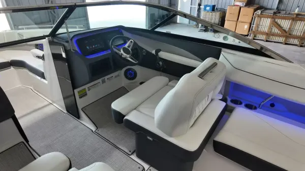 2027 Regal LS4 Surf-48