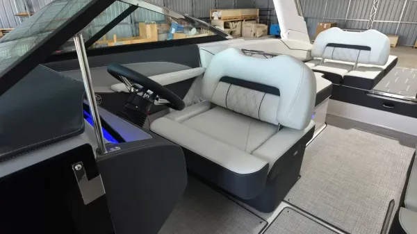 2027 Regal LS4 Surf-47