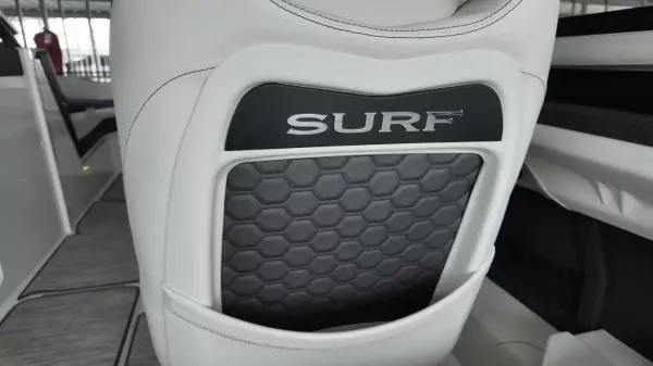 2026 Cobalt R4 Surf-27