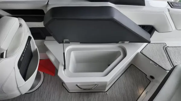 2026 Cobalt R4 Surf-48