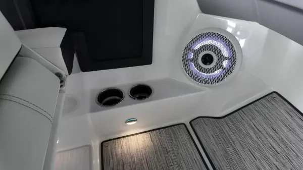 2026 Cobalt R4 Surf-34