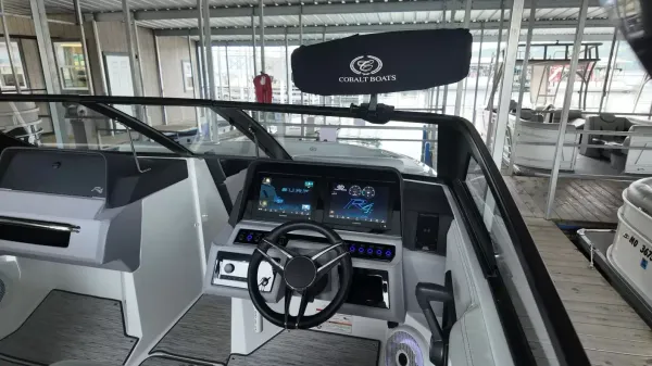 2026 Cobalt R4 Surf-21