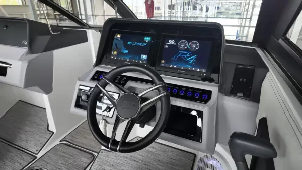 2026 Cobalt R4 Surf-25