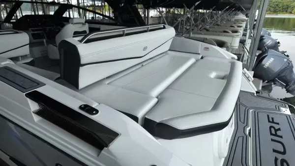 2026 Cobalt R4 Surf-52