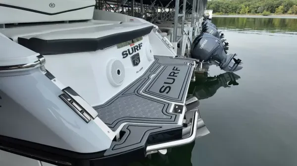 2026 Cobalt R4 Surf-53