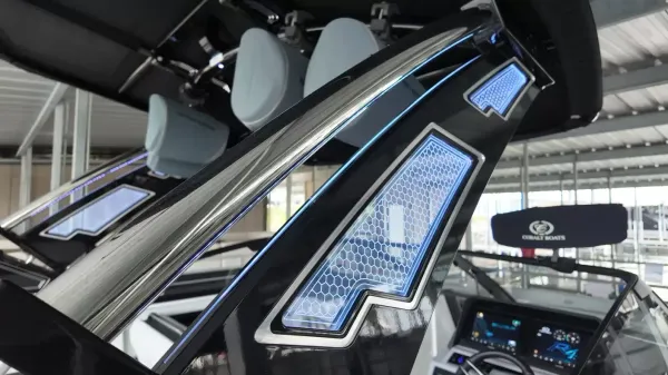 2026 Cobalt R4 Surf-37