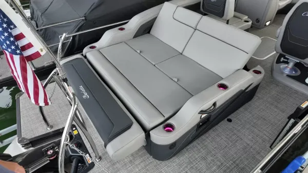 2027 Barletta Cabrio 22U-39