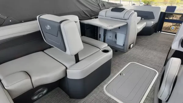 2027 Barletta Cabrio 22U-30