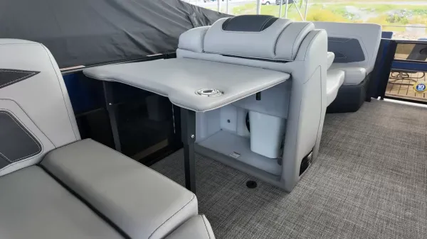 2027 Barletta Cabrio 22U-31