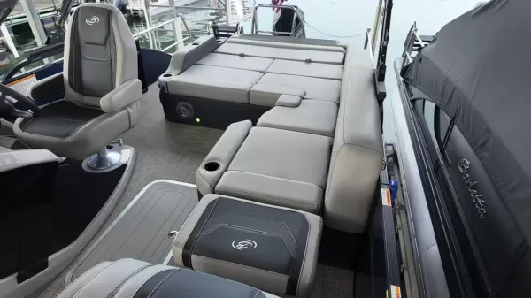 2027 Barletta Cabrio 22U-35