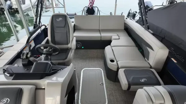 2027 Barletta Cabrio 22U-36