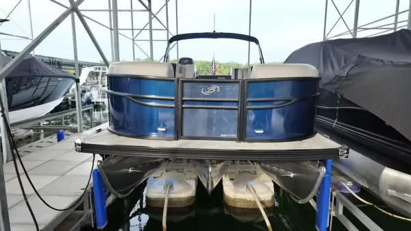 2027 Barletta Cabrio 22U-7