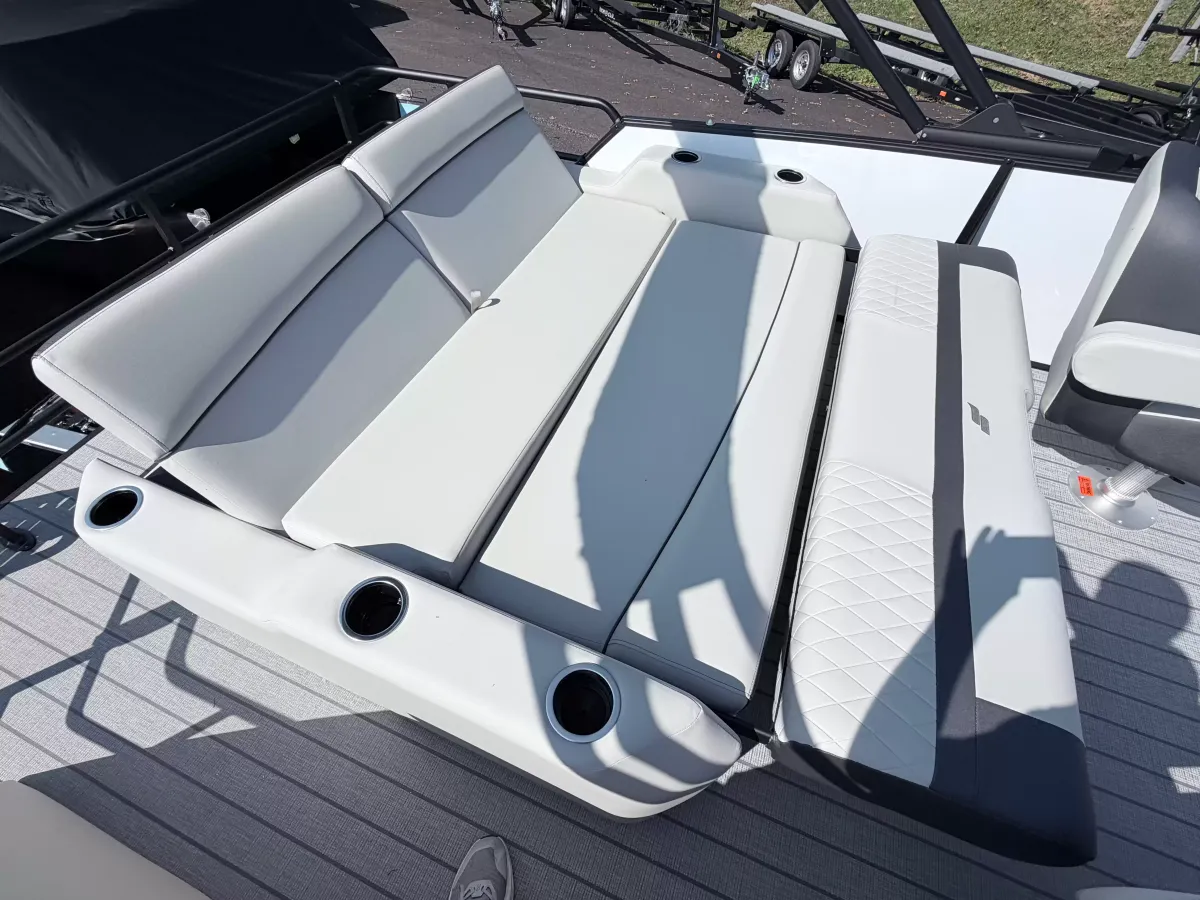 dummy-boat-img