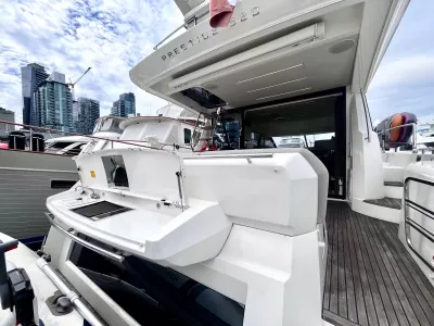 Pre-Owned 2021 Prestige yachts 520 Fly for Sale | Vancouver, BC | M&P Yacht Centre | 6a89202d2ef704f9af004a81