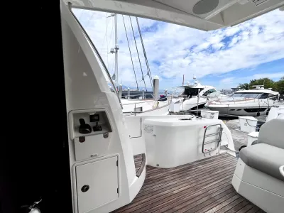 Pre-Owned 2021 Prestige yachts 520 Fly for Sale | Vancouver, BC | M&P Yacht Centre | 6a89202d2ef704f9af004a81