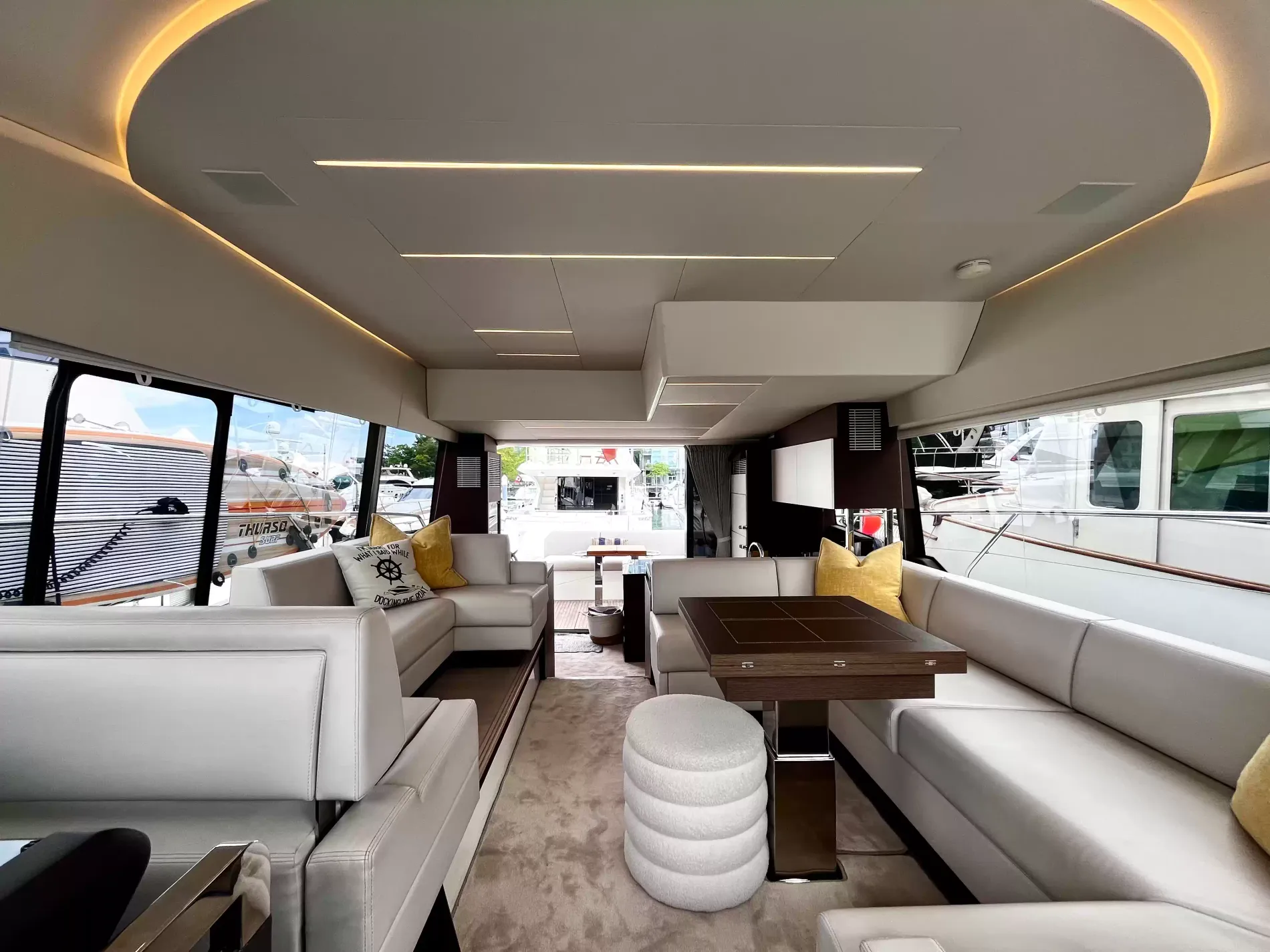 Pre-Owned 2021 Prestige yachts 520 Fly for Sale | Vancouver, BC | M&P Yacht Centre | 6a89202d2ef704f9af004a81