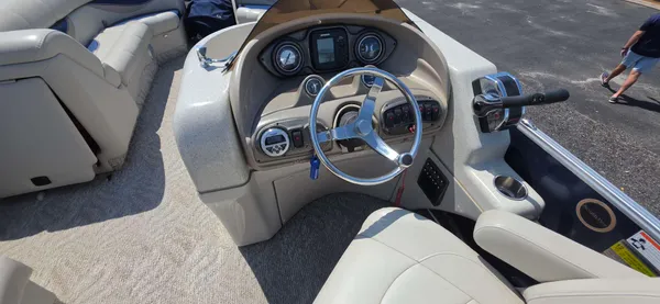 2010 South bay 724SL