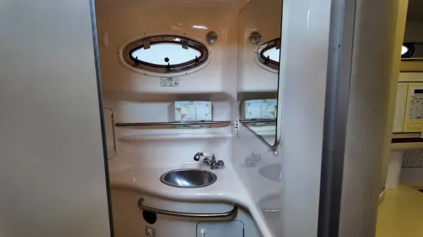 1995 Sea ray 330-27
