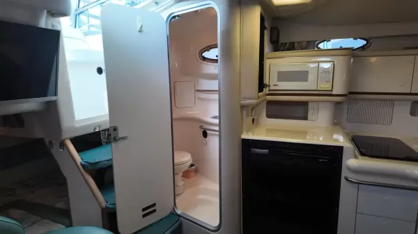 1995 Sea ray 330-26