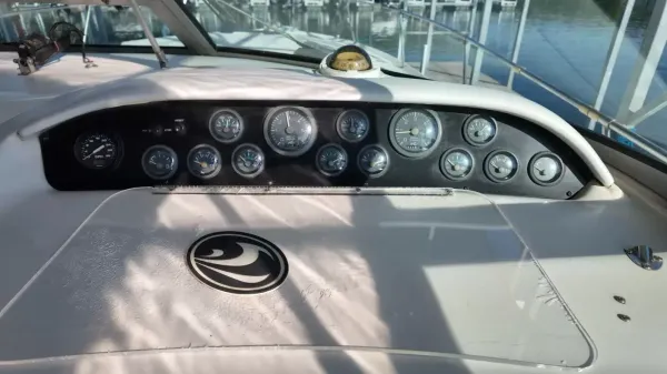1995 Sea ray 330-16