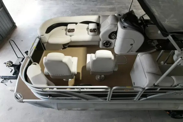 2014 Aqua patio 240 CB-21